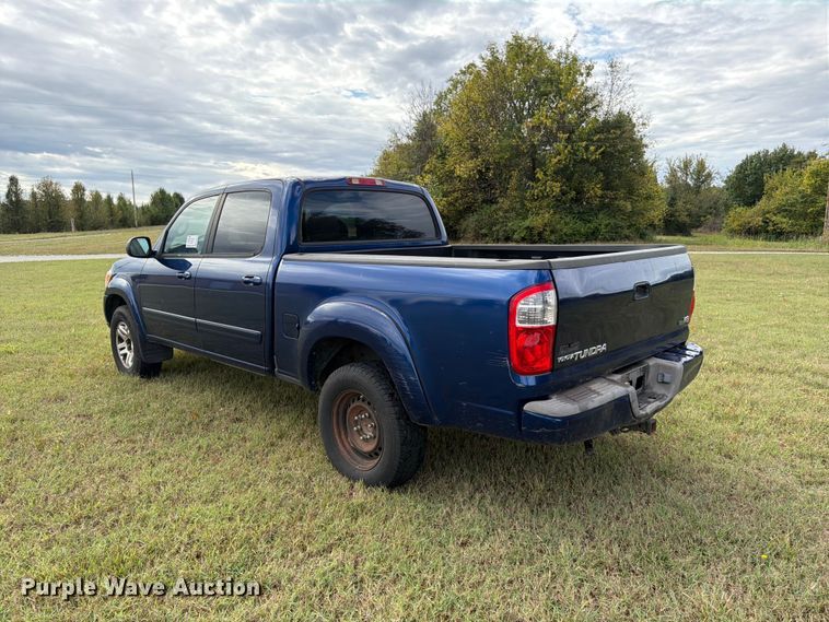 image for item FG0815 2006 Toyota Tundra Ext. Cab pickup truck