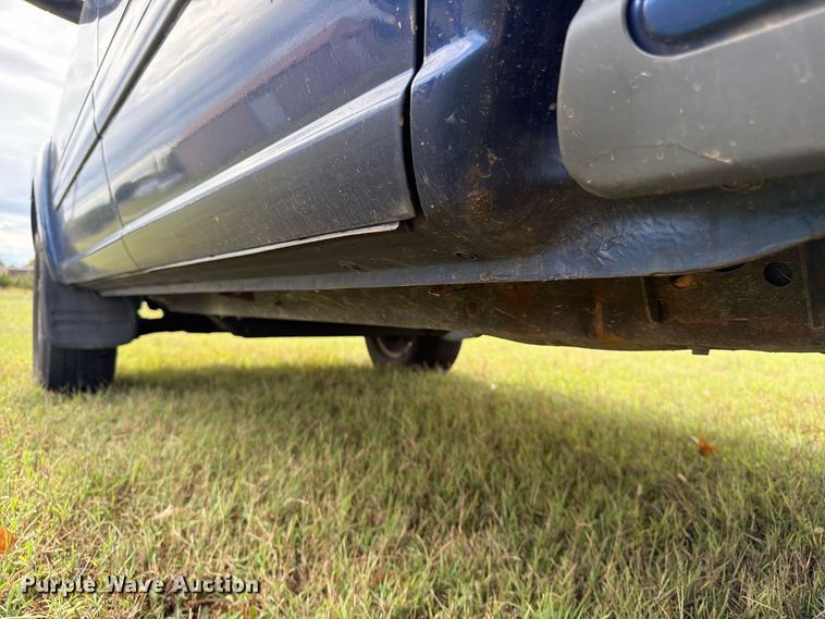 image for item FG0815 2006 Toyota Tundra Ext. Cab pickup truck
