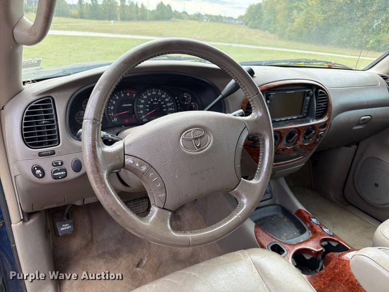 image for item FG0815 2006 Toyota Tundra Ext. Cab pickup truck