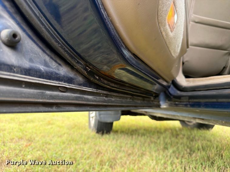 image for item FG0815 2006 Toyota Tundra Ext. Cab pickup truck