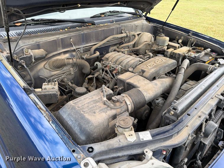 image for item FG0815 2006 Toyota Tundra Ext. Cab pickup truck