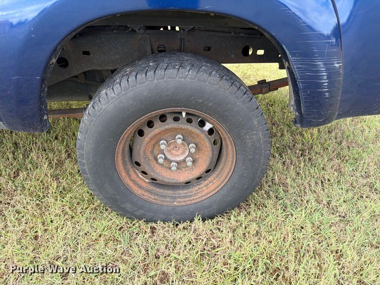 image for item FG0815 2006 Toyota Tundra Ext. Cab pickup truck