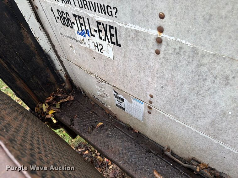 image for item FG0816 2002 International 4400 box truck