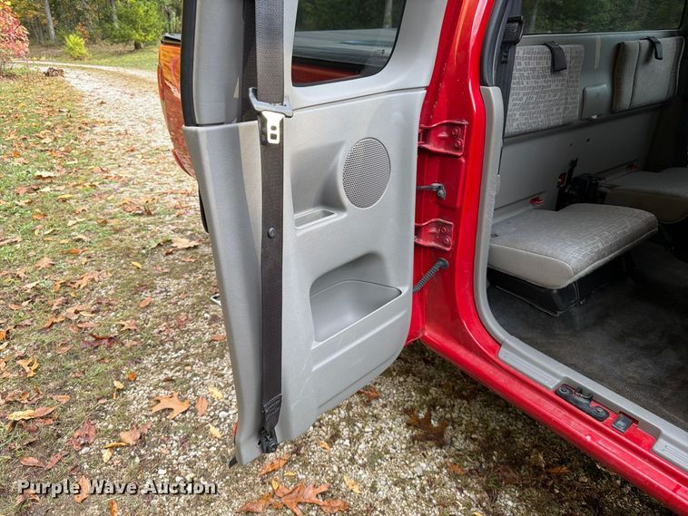 image for item FG0817 2008 Chevrolet Colorado LS pickup truck