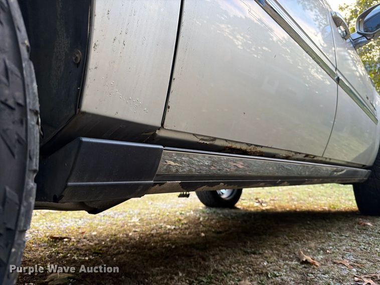 image for item FG0818 2010 Cadillac Escalade SUV