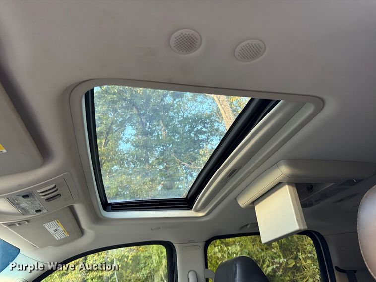 image for item FG0818 2010 Cadillac Escalade SUV