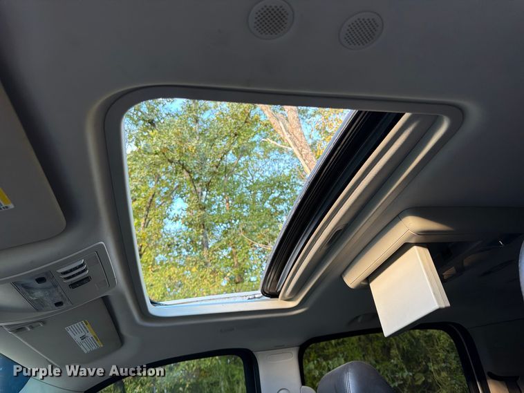 image for item FG0818 2010 Cadillac Escalade SUV