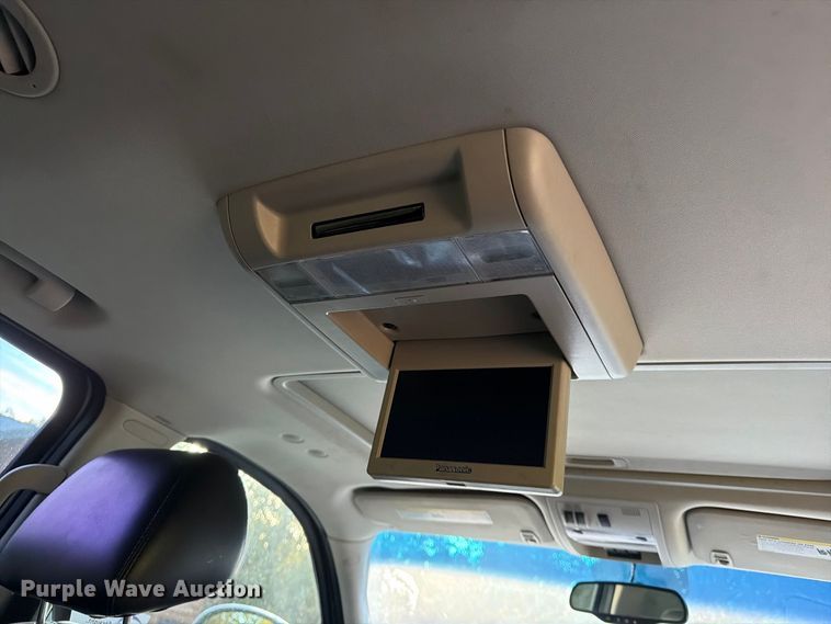 image for item FG0818 2010 Cadillac Escalade SUV