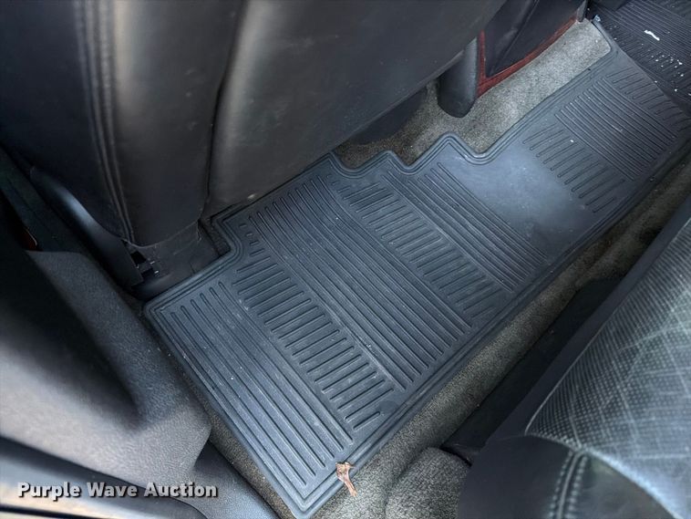 image for item FG0818 2010 Cadillac Escalade SUV