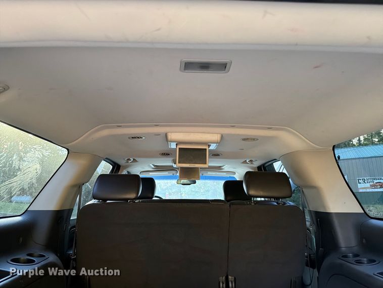 image for item FG0818 2010 Cadillac Escalade SUV