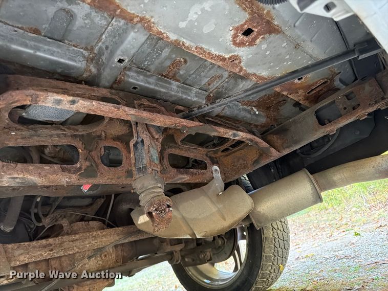 image for item FG0818 2010 Cadillac Escalade SUV