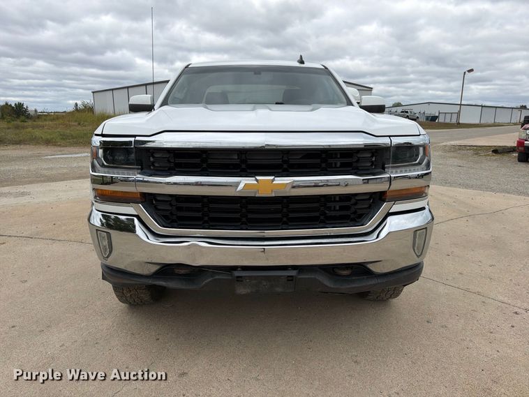 image for item FG0819 2016 Chevrolet Silverado 1500 Ext. Cab pickup truck