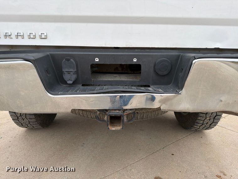 image for item FG0819 2016 Chevrolet Silverado 1500 Ext. Cab pickup truck
