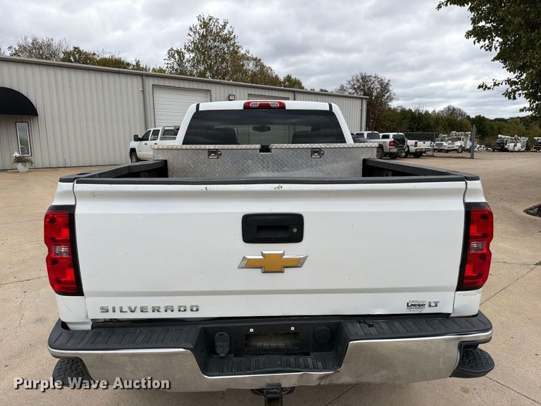 image for item FG0819 2016 Chevrolet Silverado 1500 Ext. Cab pickup truck