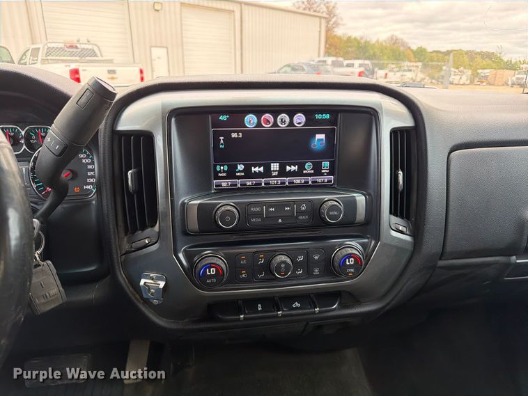 image for item FG0819 2016 Chevrolet Silverado 1500 Ext. Cab pickup truck