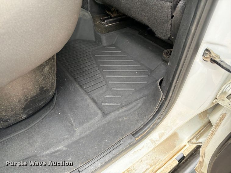 image for item FG0819 2016 Chevrolet Silverado 1500 Ext. Cab pickup truck