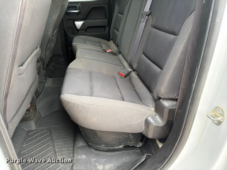 image for item FG0819 2016 Chevrolet Silverado 1500 Ext. Cab pickup truck