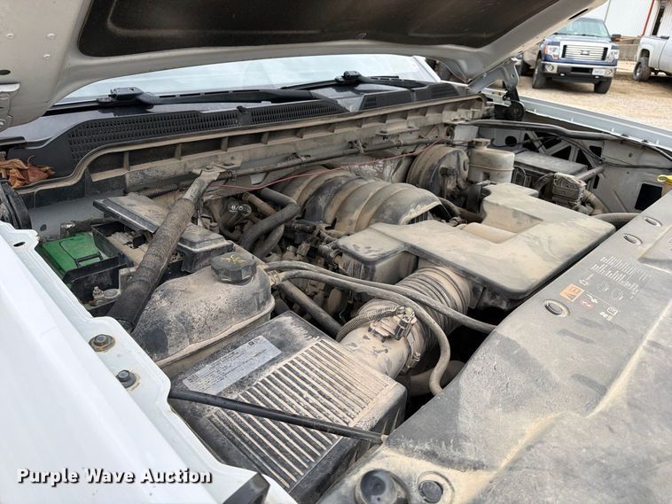 image for item FG0819 2016 Chevrolet Silverado 1500 Ext. Cab pickup truck
