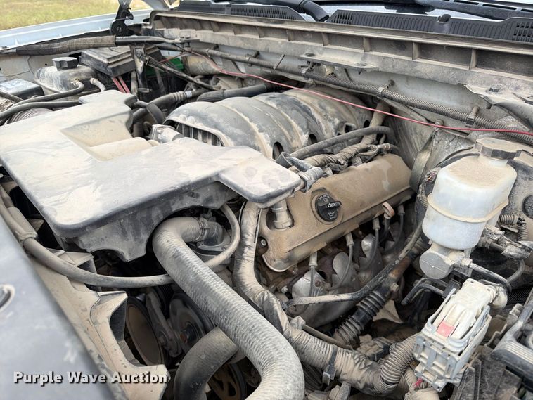 image for item FG0819 2016 Chevrolet Silverado 1500 Ext. Cab pickup truck