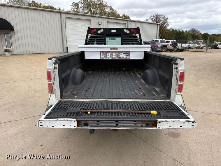 image for item FG0821 2014 Ford F150 XLT Ext. Cab pickup truck