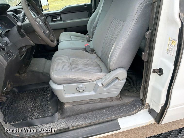 image for item FG0821 2014 Ford F150 XLT Ext. Cab pickup truck