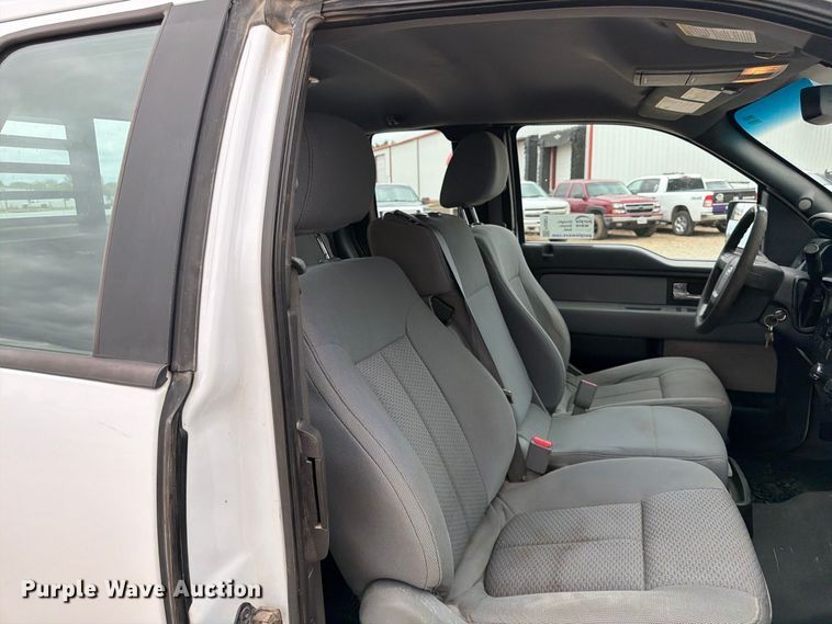 image for item FG0821 2014 Ford F150 XLT Ext. Cab pickup truck