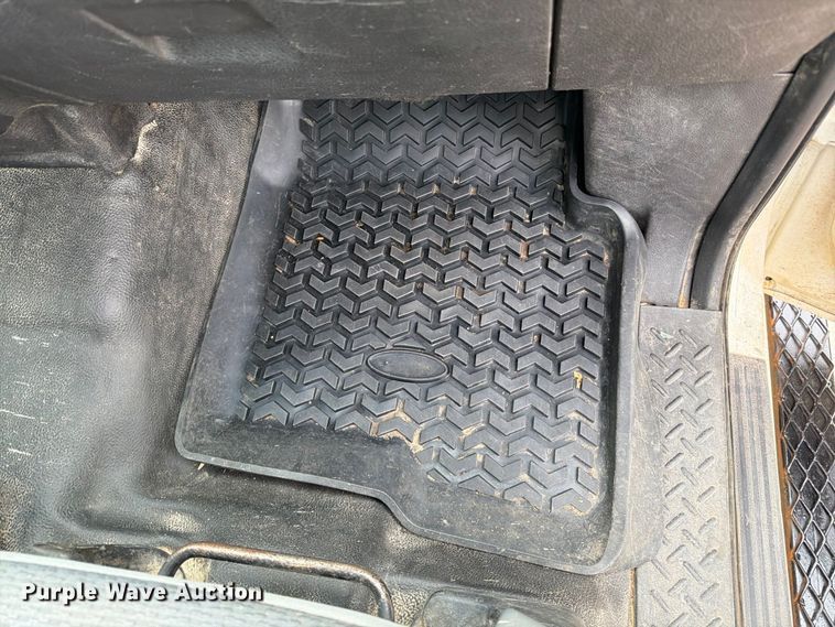 image for item FG0821 2014 Ford F150 XLT Ext. Cab pickup truck