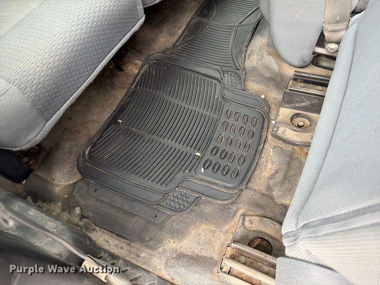 image for item FG0821 2014 Ford F150 XLT Ext. Cab pickup truck