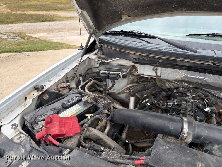 image for item FG0821 2014 Ford F150 XLT Ext. Cab pickup truck