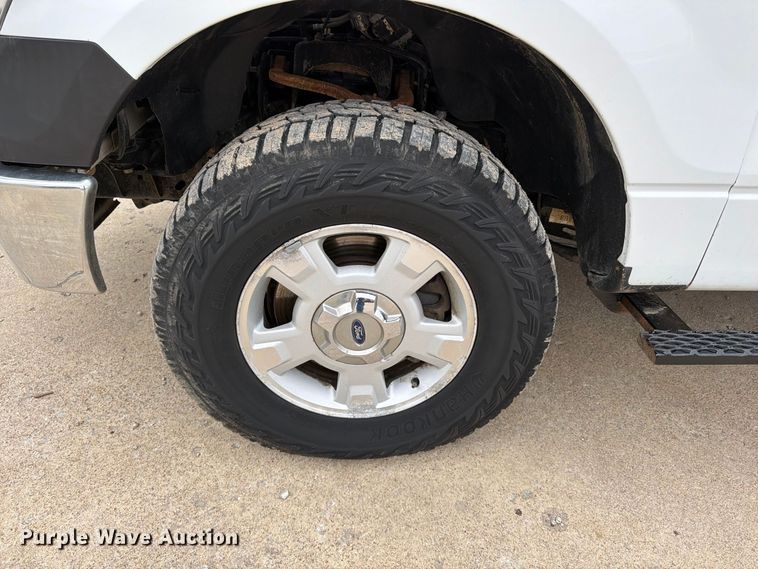 image for item FG0821 2014 Ford F150 XLT Ext. Cab pickup truck