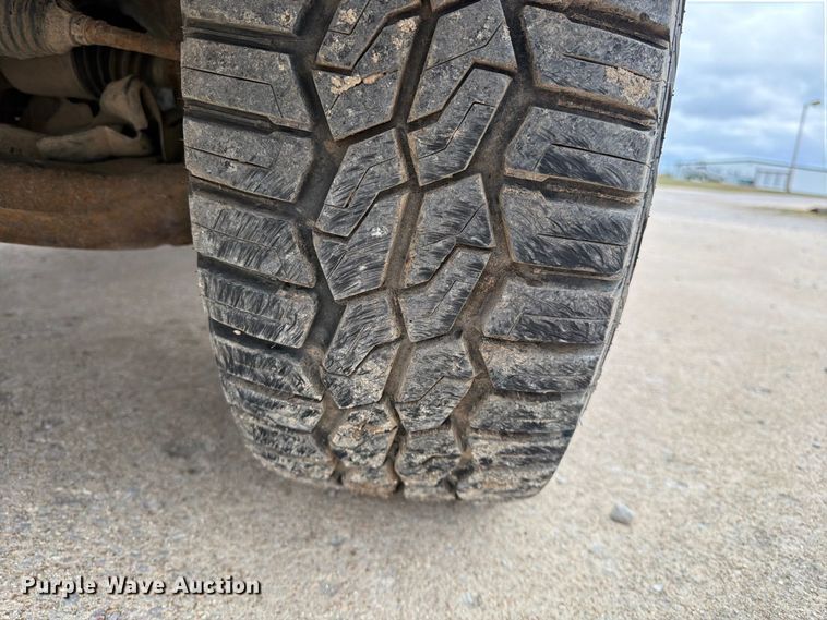 image for item FG0821 2014 Ford F150 XLT Ext. Cab pickup truck