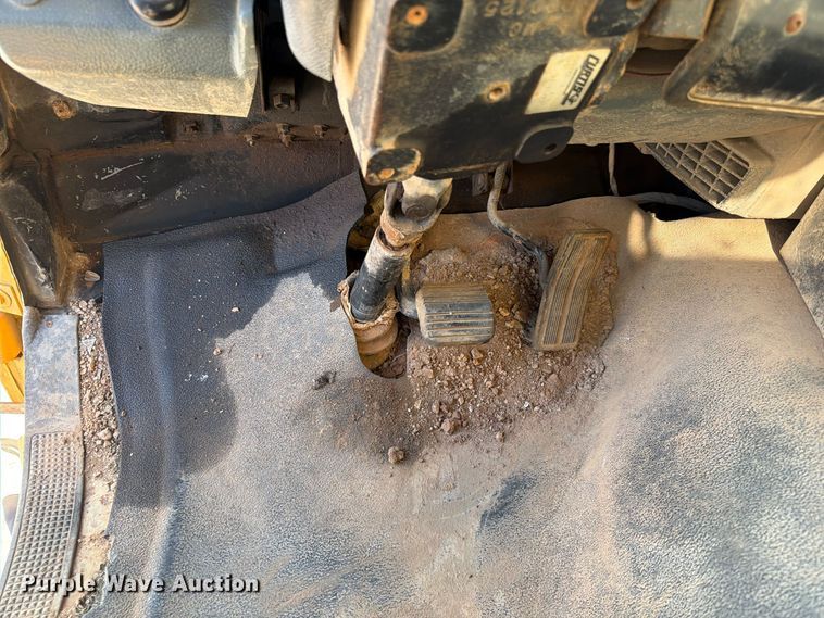 image for item FG0824 1993 Ford Cargo 7000 street sweeper truck