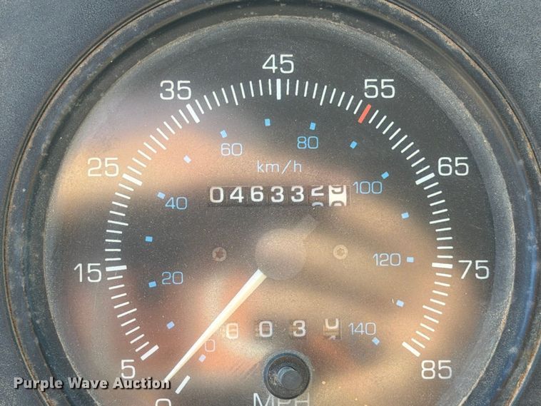 image for item FG0824 1993 Ford Cargo 7000 street sweeper truck