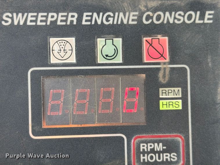 image for item FG0824 1993 Ford Cargo 7000 street sweeper truck