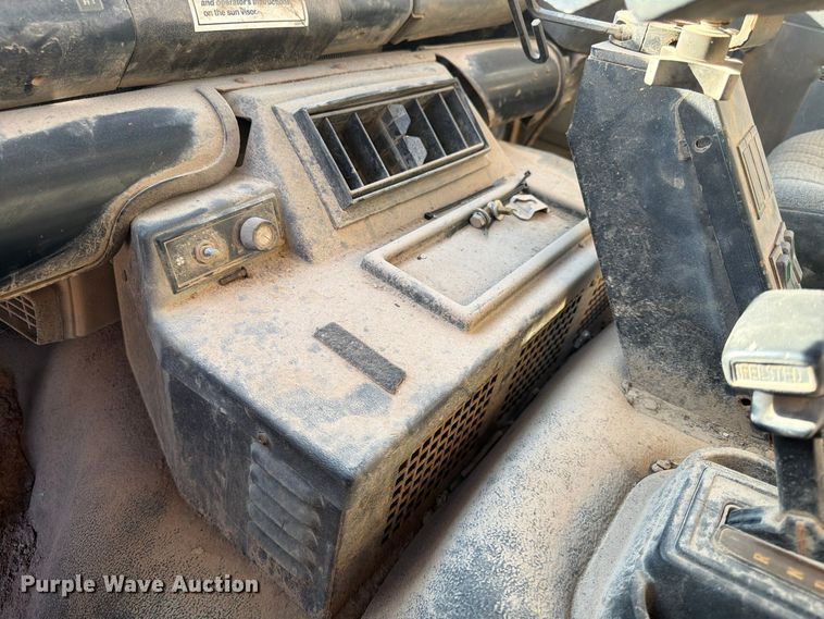 image for item FG0824 1993 Ford Cargo 7000 street sweeper truck