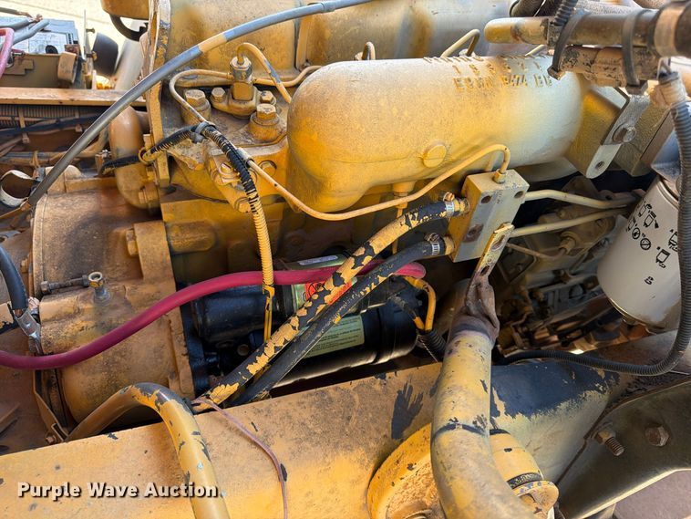 image for item FG0824 1993 Ford Cargo 7000 street sweeper truck