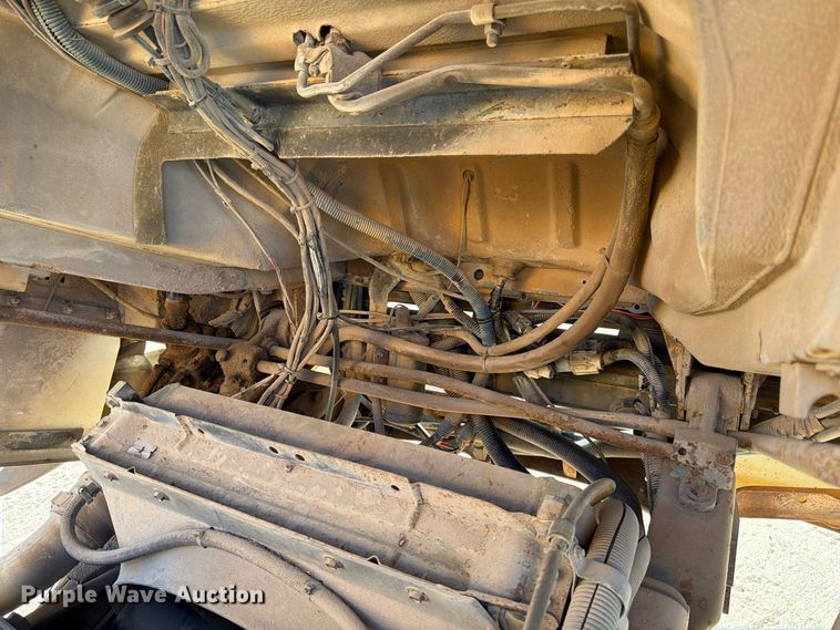 image for item FG0824 1993 Ford Cargo 7000 street sweeper truck