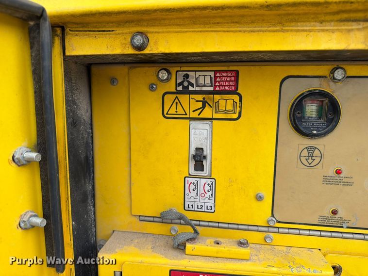 image for item FG0825 1999 Wacker G25 generator