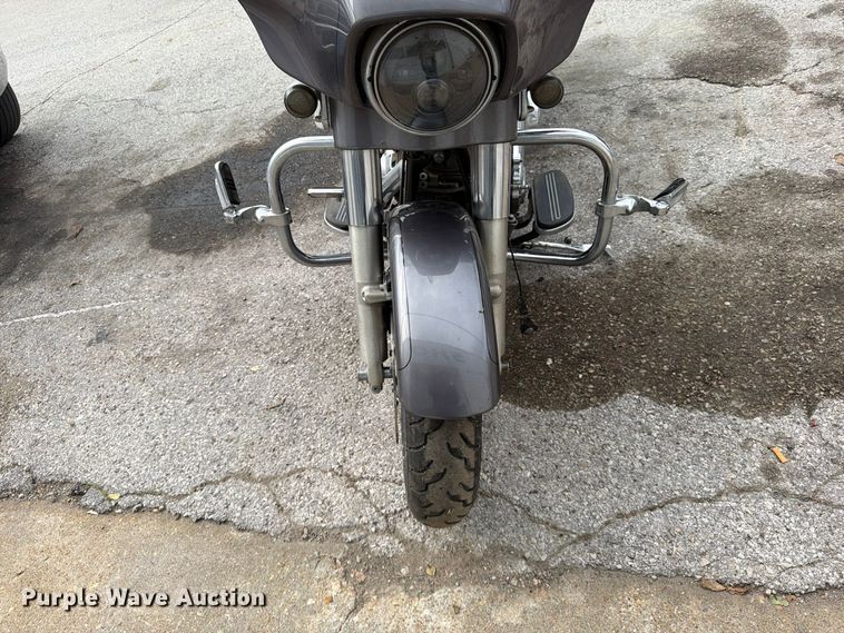 image for item FG0832 2015 Harley-Davidson  Street Glide Special motorcycle