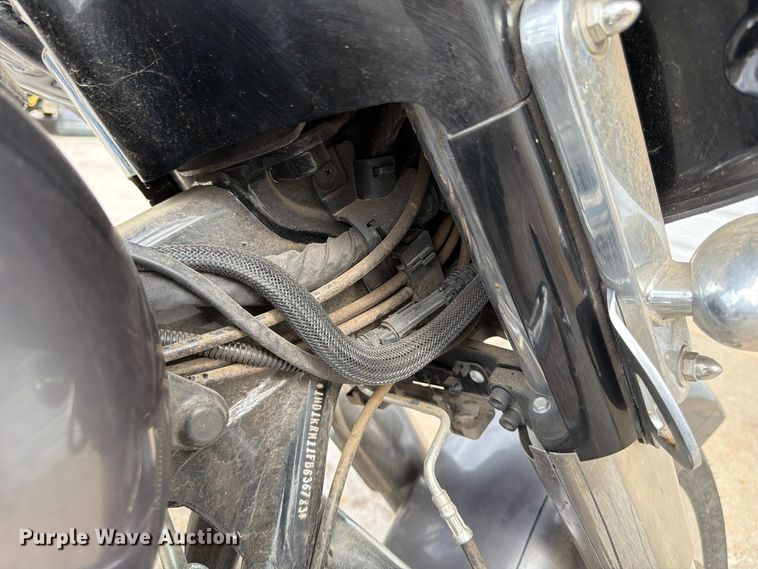 image for item FG0832 2015 Harley-Davidson  Street Glide Special motorcycle
