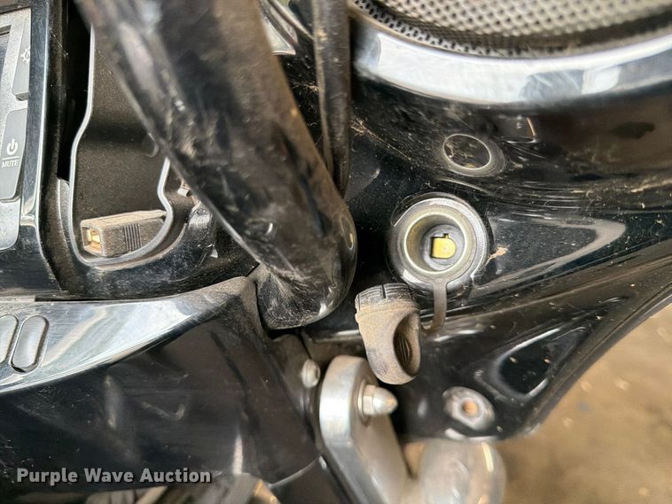 image for item FG0832 2015 Harley-Davidson  Street Glide Special motorcycle