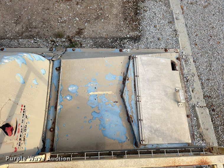 image for item FG0833 10,000 gallon fuel tank with containment system