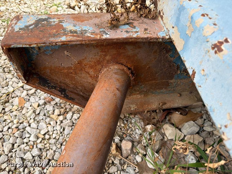 image for item FG0833 10,000 gallon fuel tank with containment system