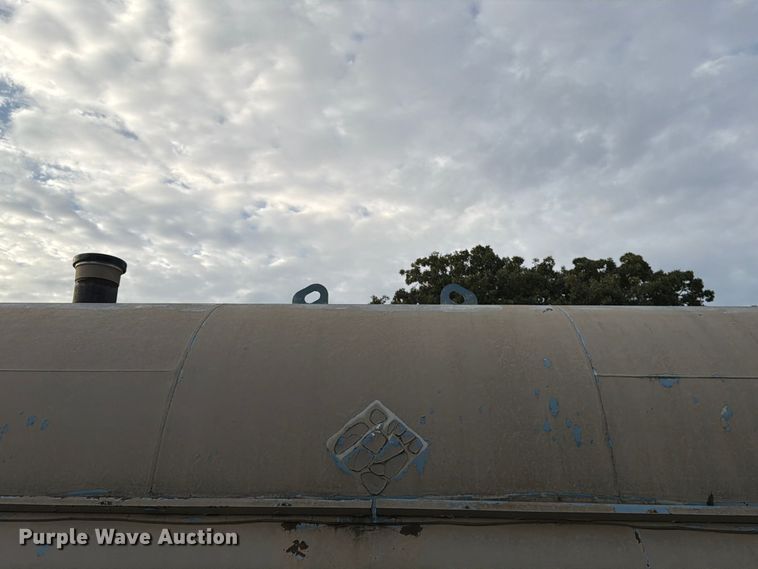image for item FG0833 10,000 gallon fuel tank with containment system