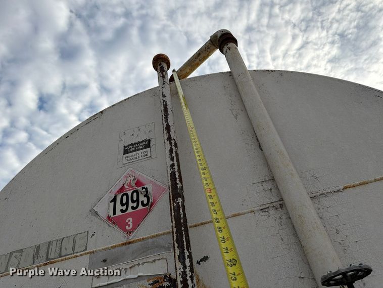image for item FG0834 6,000 gallon fuel tank