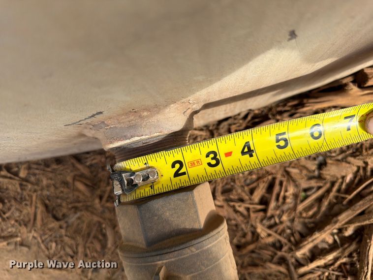 image for item FG0836 10,000 gallon fuel tank