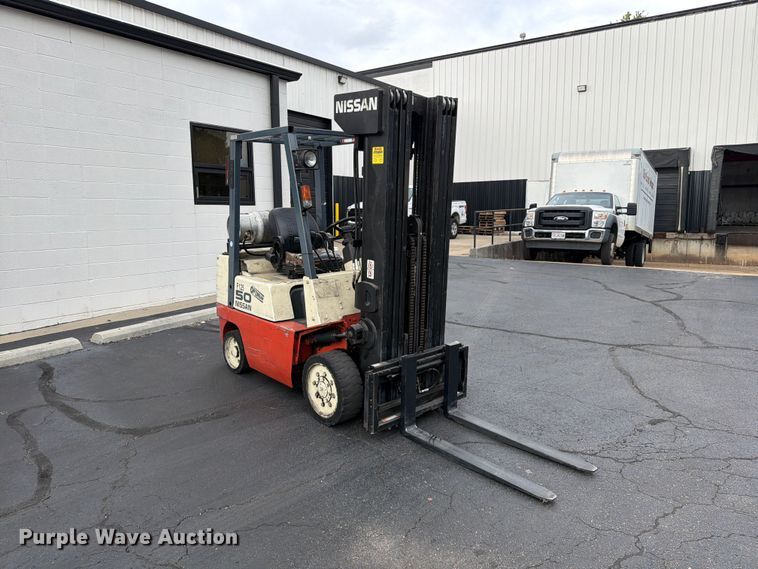 image for item FG0838 Nissan 50 Optimum CPJ02A25PV forklift