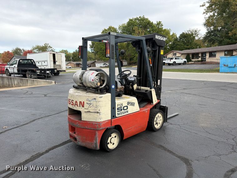 image for item FG0838 Nissan 50 Optimum CPJ02A25PV forklift
