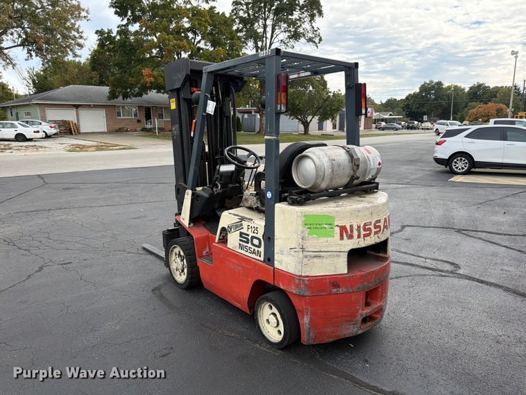 image for item FG0838 Nissan 50 Optimum CPJ02A25PV forklift