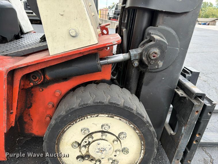 image for item FG0838 Nissan 50 Optimum CPJ02A25PV forklift